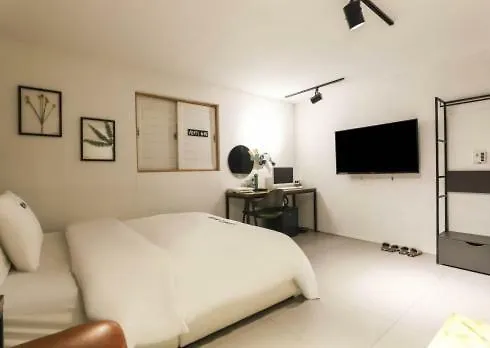 Hotel June Сеул